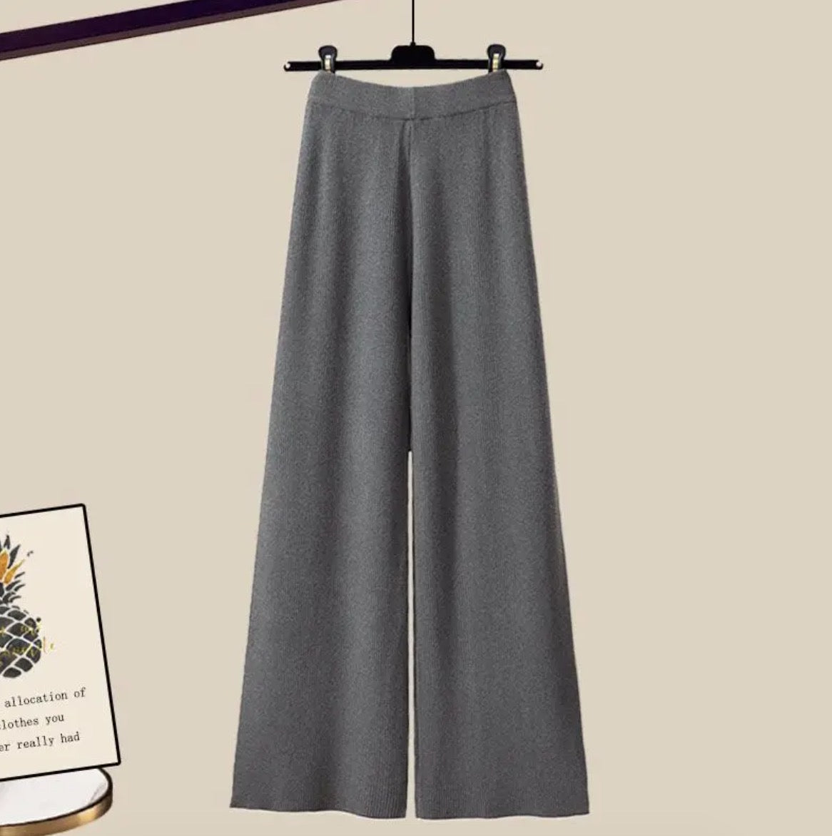Angela | Damen Winter Kurzer Pullover & Hosen-Set