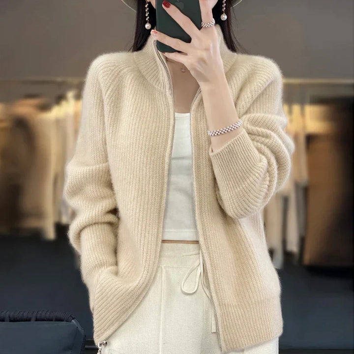Johanna | Damen Winter Strickjacke mit Reißverschluss