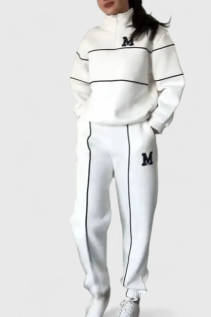 Karin | Damen Trainingsanzug mit Halbem Reißverschluss und Kontrastbesatz