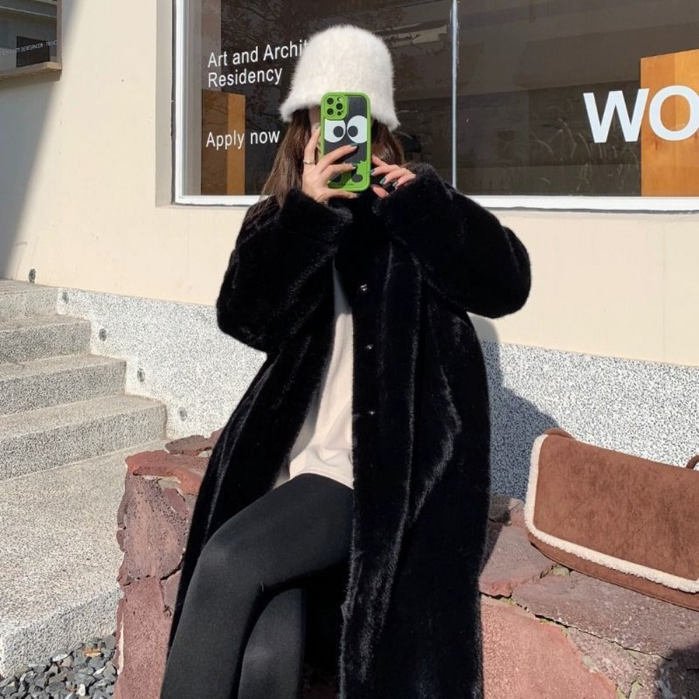 Pauline | Luxus Kunstpelz Mantel für Damen Wintermode