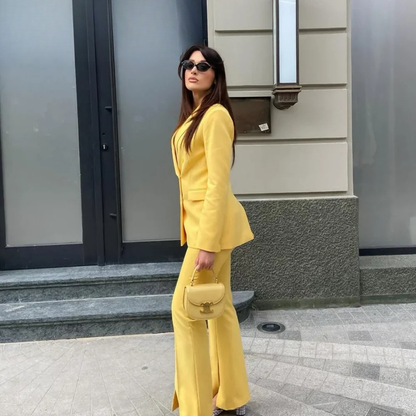 Gabriela | Schickes Formelles Anzugset mit Tailliertem Langen Blazer für Damen