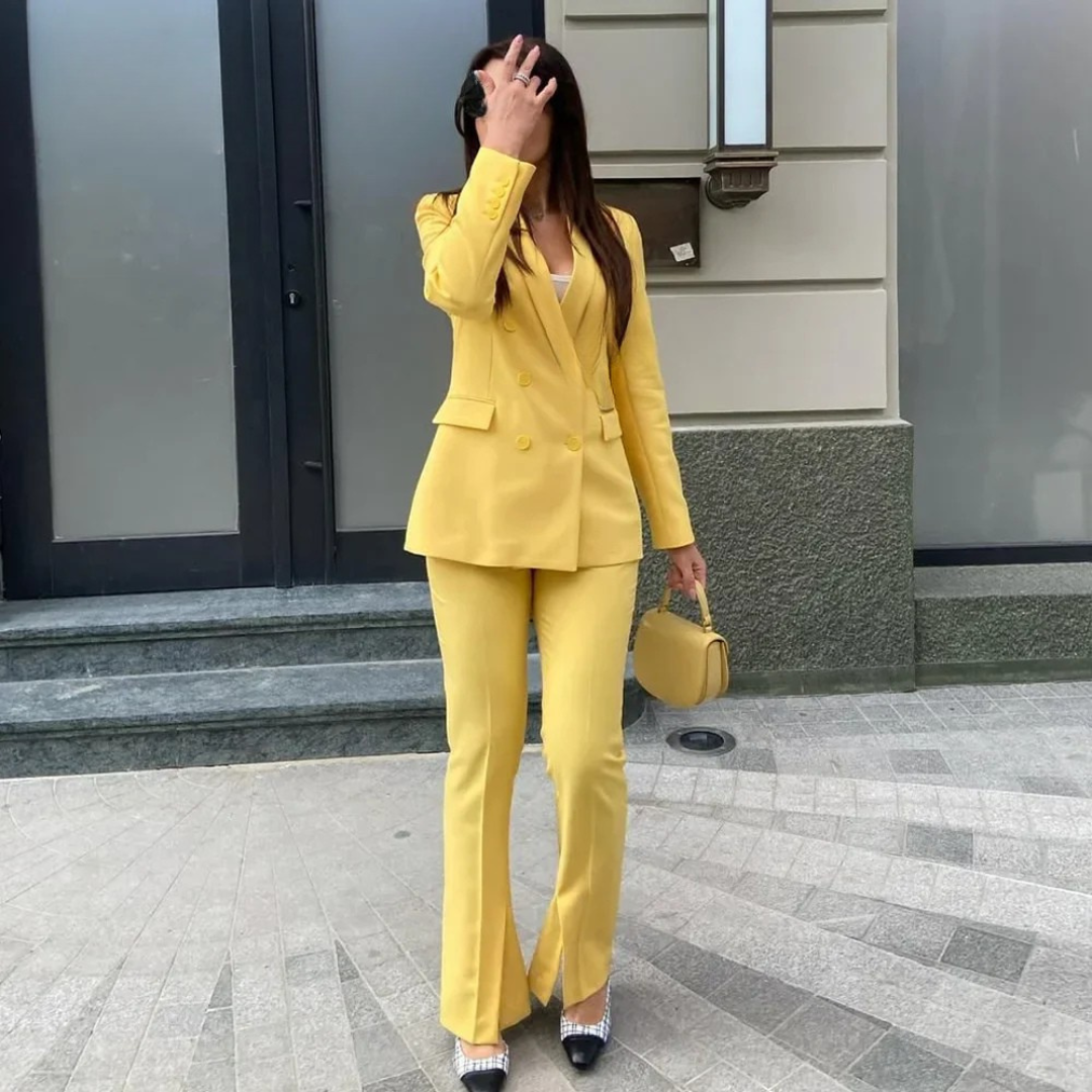 Gabriela | Schickes Formelles Anzugset mit Tailliertem Langen Blazer für Damen