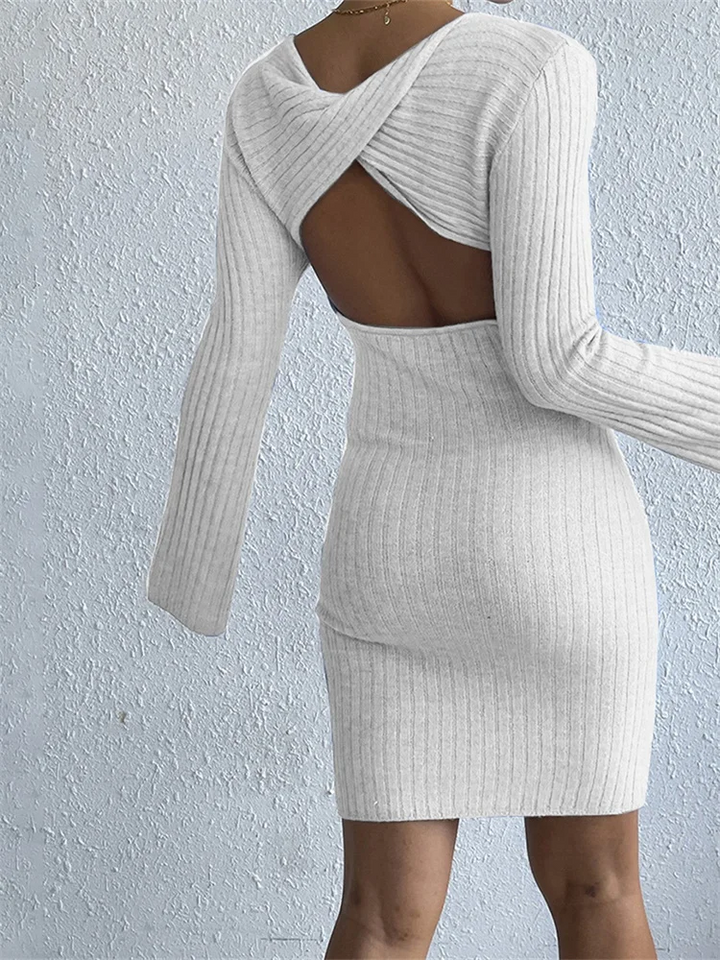 Kathrin | Damen Geripptes Strickkleid mit Glockenärmeln