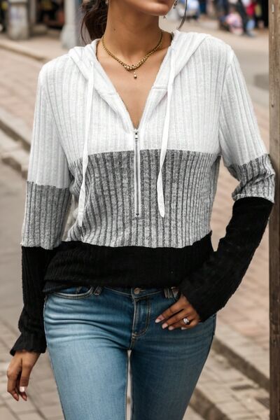 Karin | Damen Stilvolle Winter Color-Block Hoodie