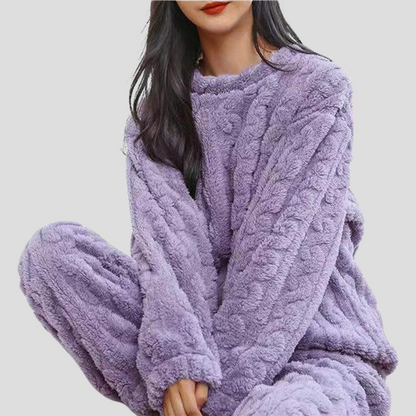 Emilia | Damen Warmes Winter-Pyjama-Lounge-Set