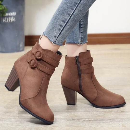 Elfriede | Damen Winter-Stiefeletten mit Schnalle und Blockabsatz