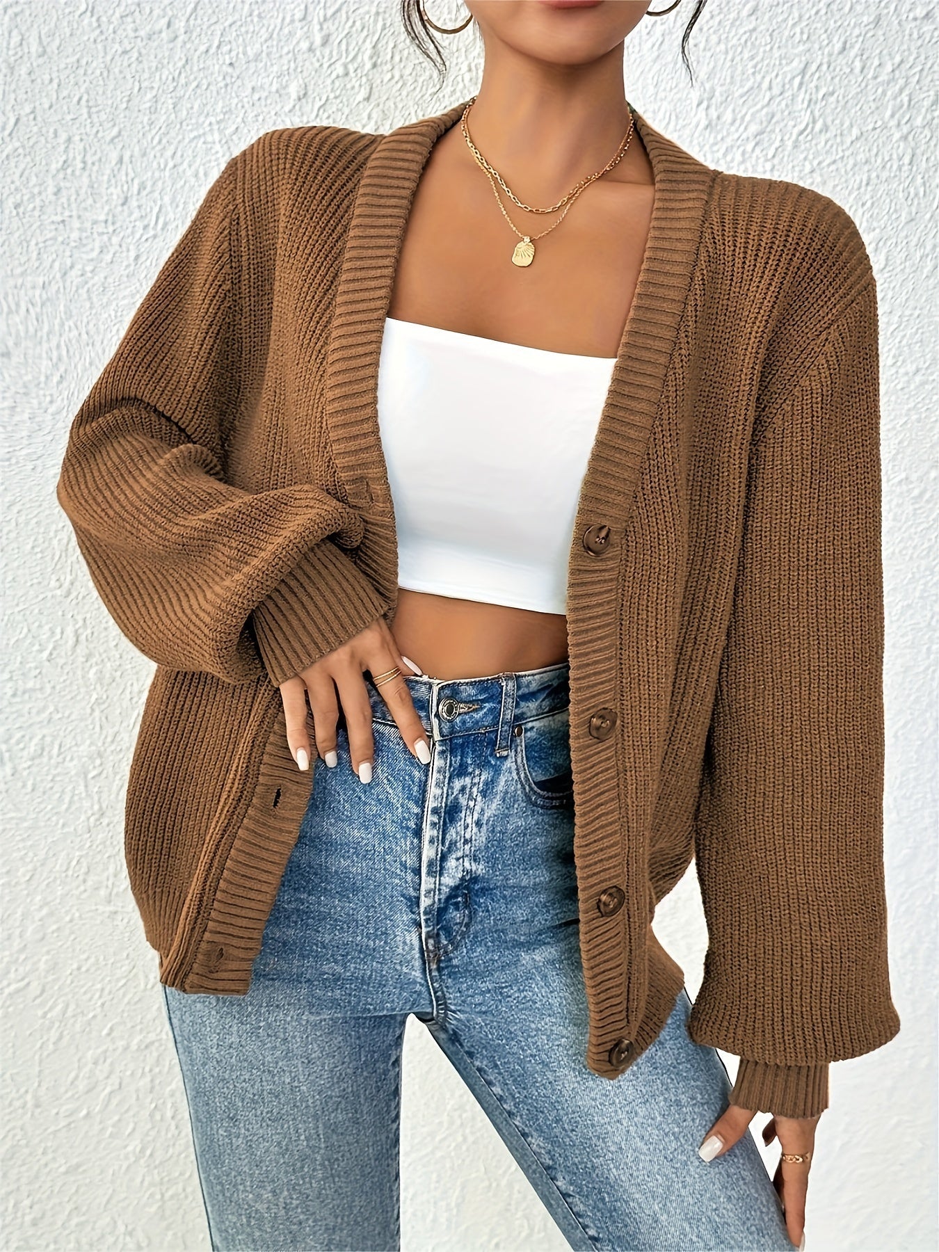 Claudia | Damen Winter Strickjacke mit Knöpfen und Rippstruktur