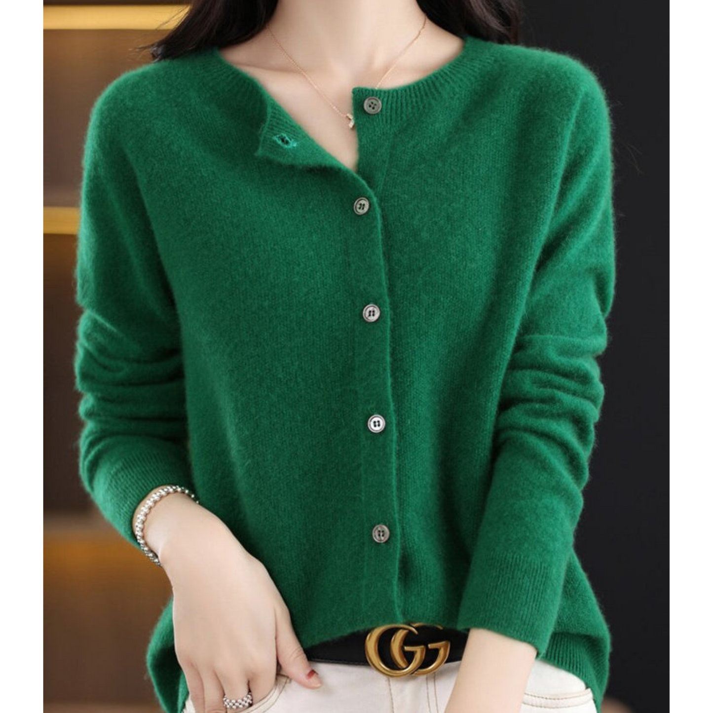 Marion | Damen Winter Wollstrickjacke mit Knöpfen