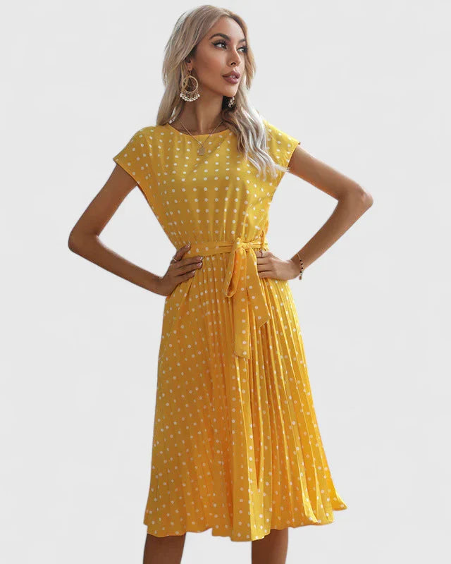 Petra | Damen Midikleid mit Kurzärmeln und Faltenrock