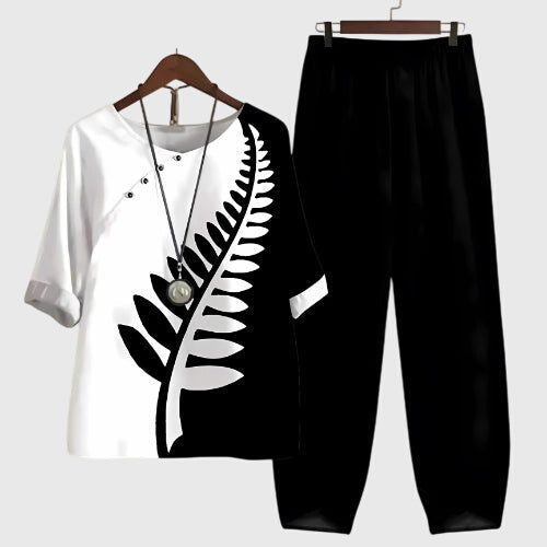 Julia | Damen Locker Geschnittenes Outfit-Set mit Schmetterlingsmotiv