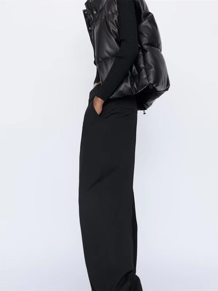 Martina | Damen Elegante Schwarze Leder-Steppweste