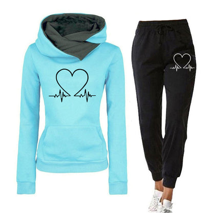 Martina | Damen Hoodie- und Hose-Set mit Herzmotiv