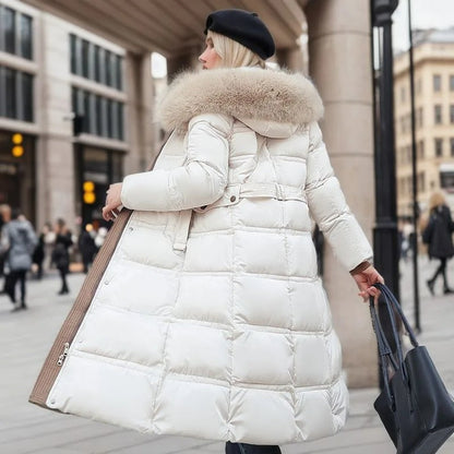 Emilia | Damen Winter Lange Pufferjacke mit Fell