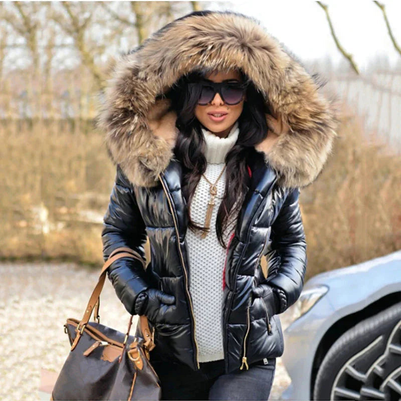 Lena | Damen Winter Steppjacke mit Kapuze und Fell