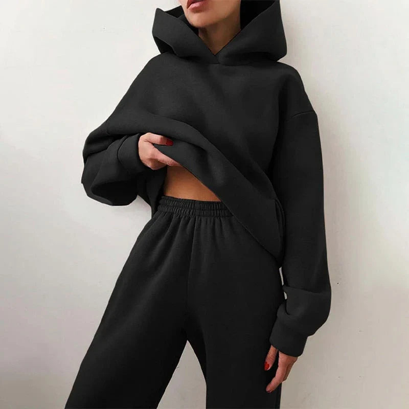 Helga | Damen Winter Hoodie und Jogginghosen Set