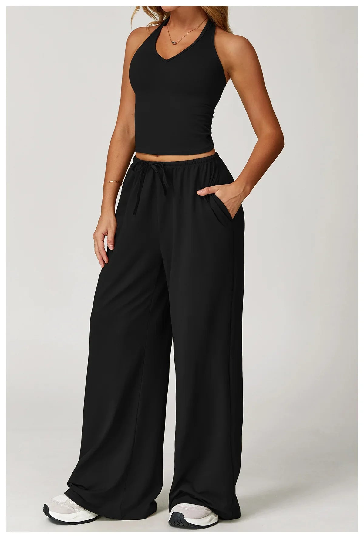 Laura | Damen Freizeit Neckholder Crop-Top Hosen Set