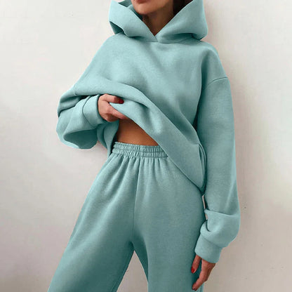 Helga | Damen Winter Hoodie und Jogginghosen Set
