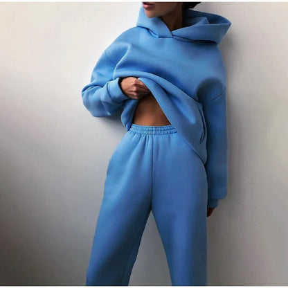 Helga | Damen Winter Hoodie und Jogginghosen Set