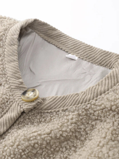 Kerstin | Schicke Flauschige Strickjacke mit Knopfverschluss