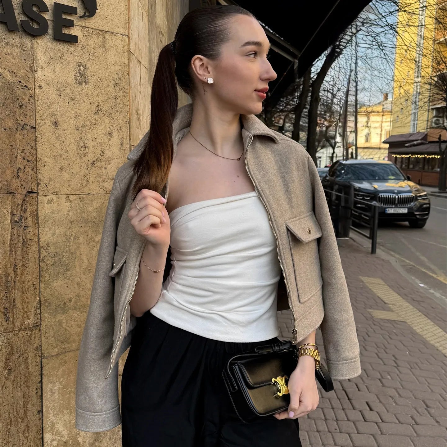 Jasmin | Damen Kurze Utility-Jacke mit Reißverschluss vorne