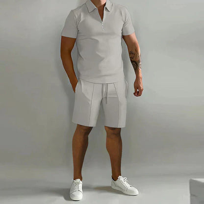 Christian | Herren Freizeit-Set mit Reißverschlusskragen und Shorts