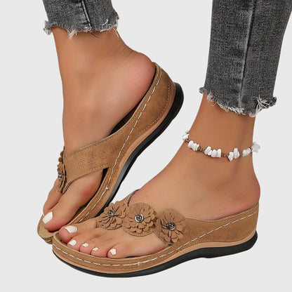 Lara | Damen Trendige Lässige Slip-On Sandalen