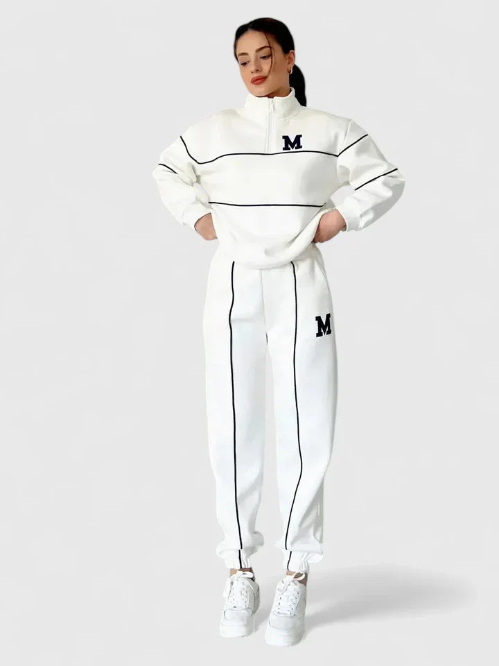 Karin | Damen Trainingsanzug mit Halbem Reißverschluss und Kontrastbesatz