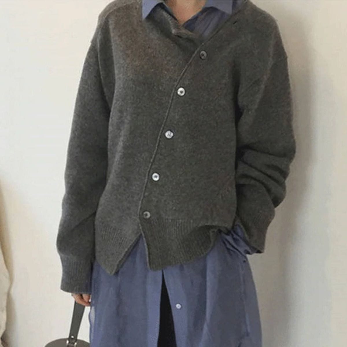 Lydia | Damen Winter Strickjacke mit Knöpfen